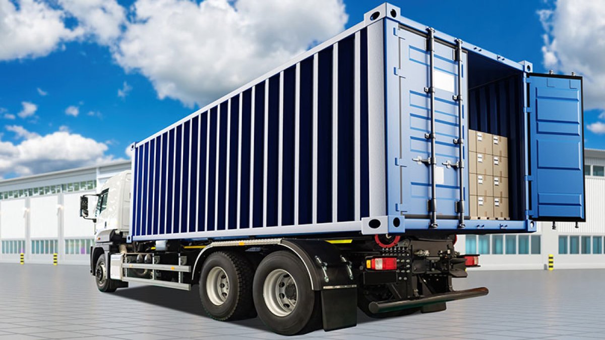 SRC 3 Belgesi, uluslararası alanda yük ve eşya taşımacılığı yapan ticari araç sürücülerine verilen mesleki yeterlilik belgesidir. Türkiye’den yurt dışına veya yurt dışından Türkiye’ye mal taşıyan kamyon, tır ve benzeri araç sürücülerinin bu belgeye sahip olması zorunludur.